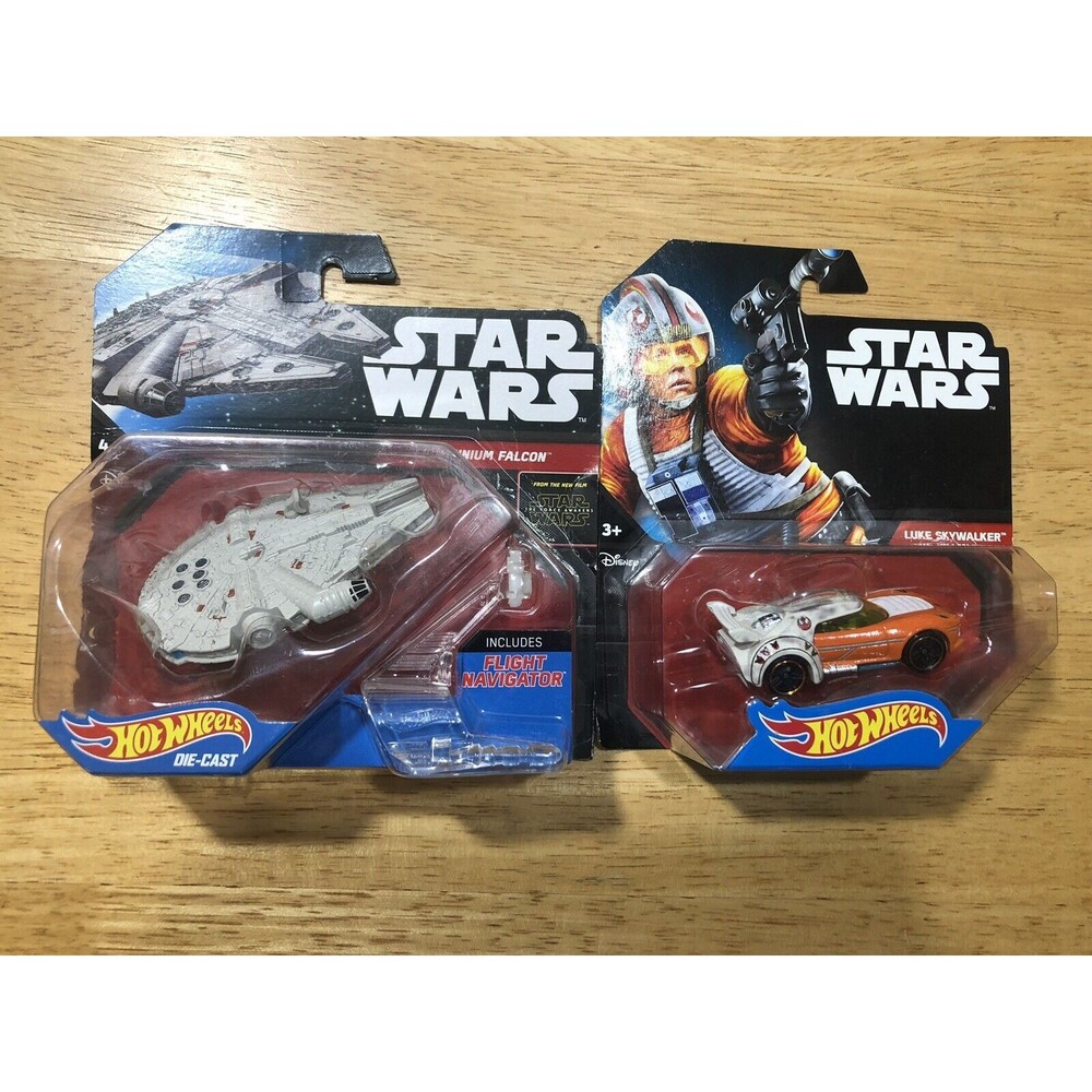 Hot Wheels Star Wars Luke Skywalker Millennium Falcon Carded 2014